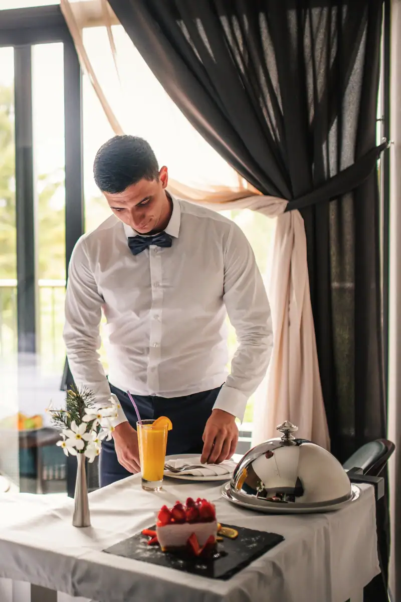 F&B Service