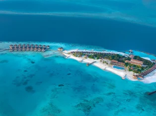 NOOE Maldives 5-star resort for housekeeping job